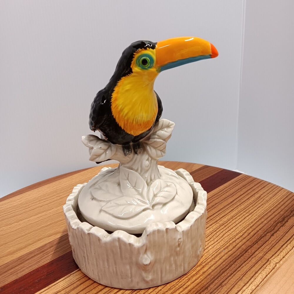 Vintage 1980 Quon-Quon Porcelain Music Box Toucan Love Me Tender Working